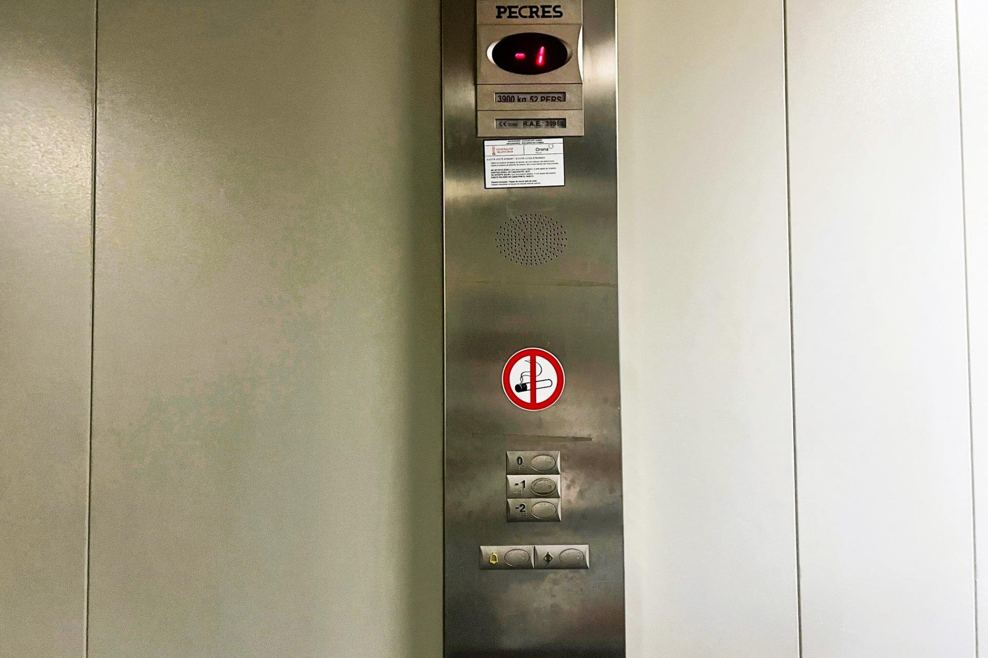 Revente - Parking - Torrevieja - Playa del Cura