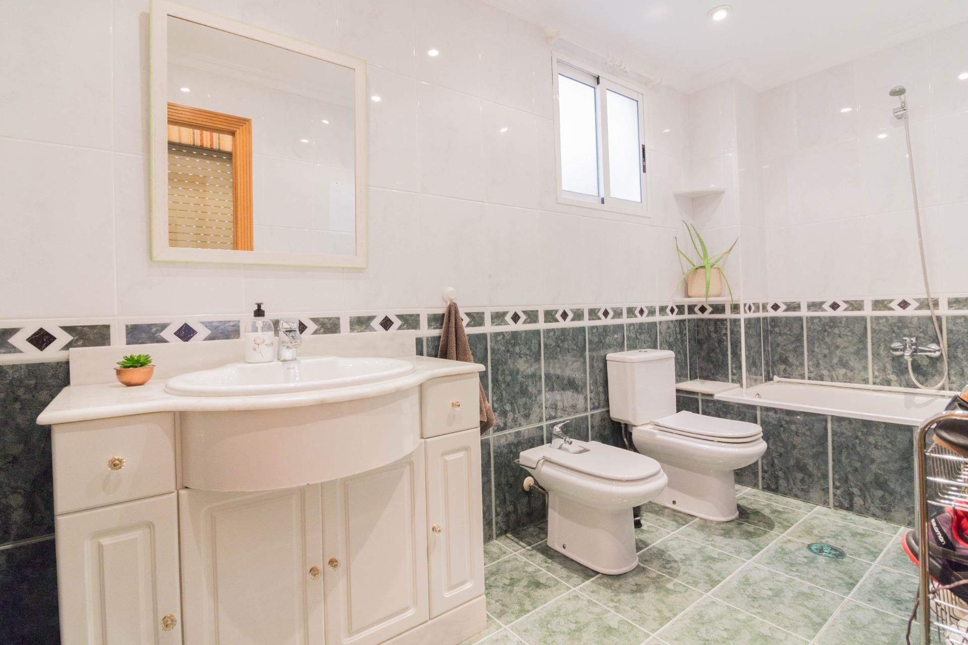 Revente - Piso - Callosa de Segura - Comunidad valenciana