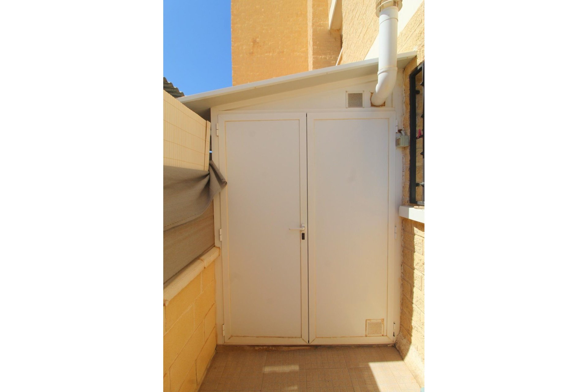 Revente - Planta baja - Torrevieja - Aguas nuevas 1