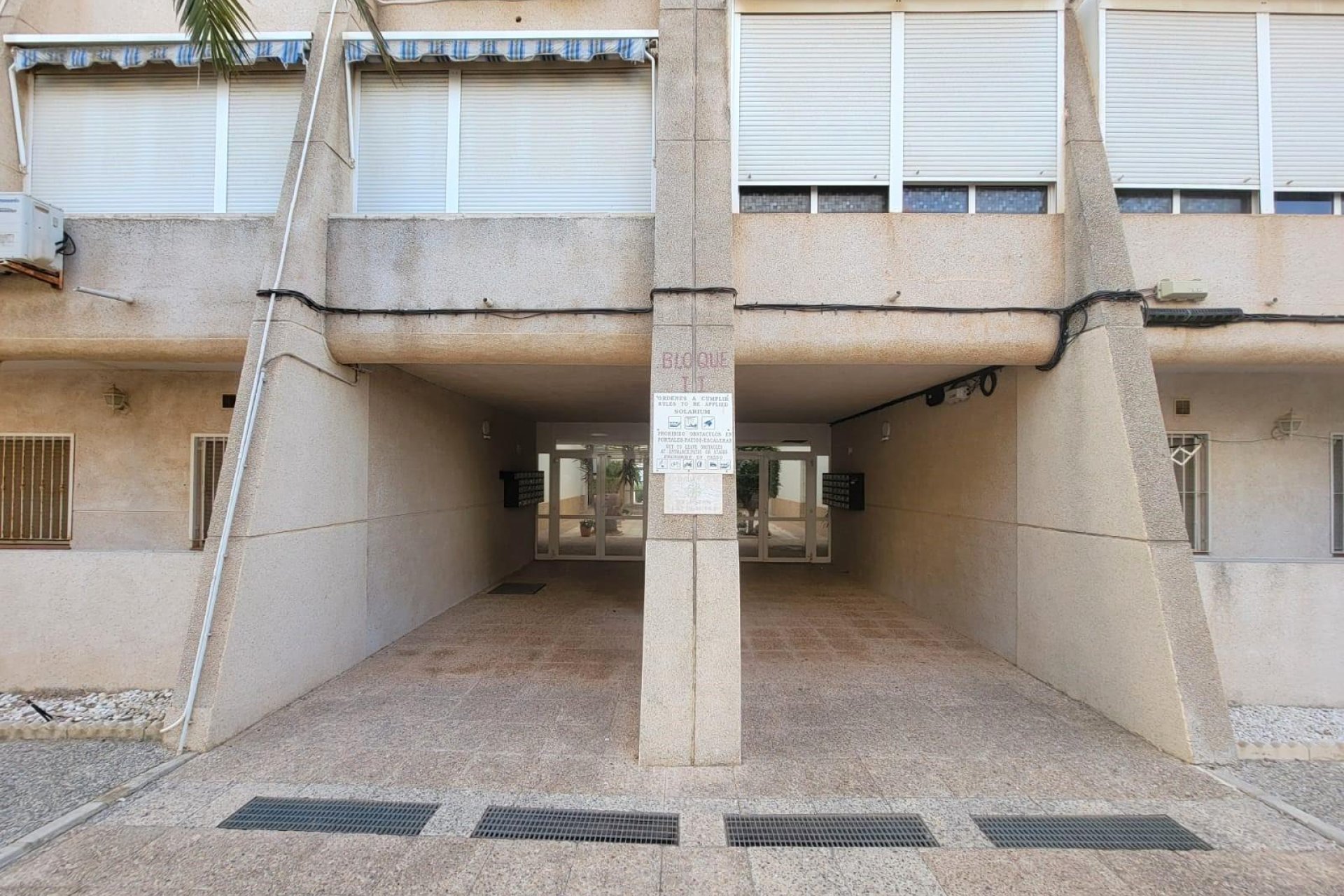 Revente - Planta baja - Torrevieja - Aguas Nuevas