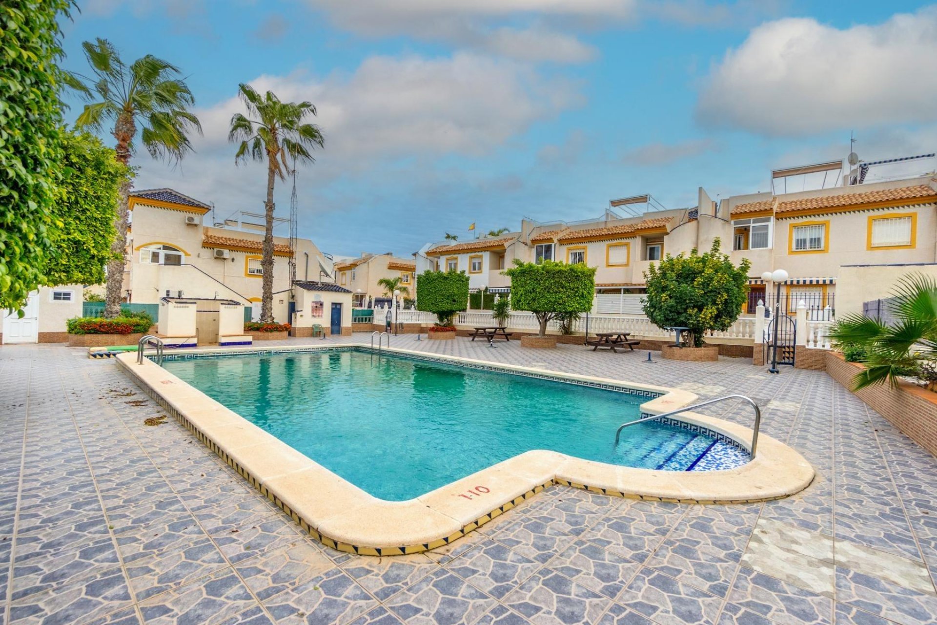 Revente - Planta baja - Torrevieja - El molino