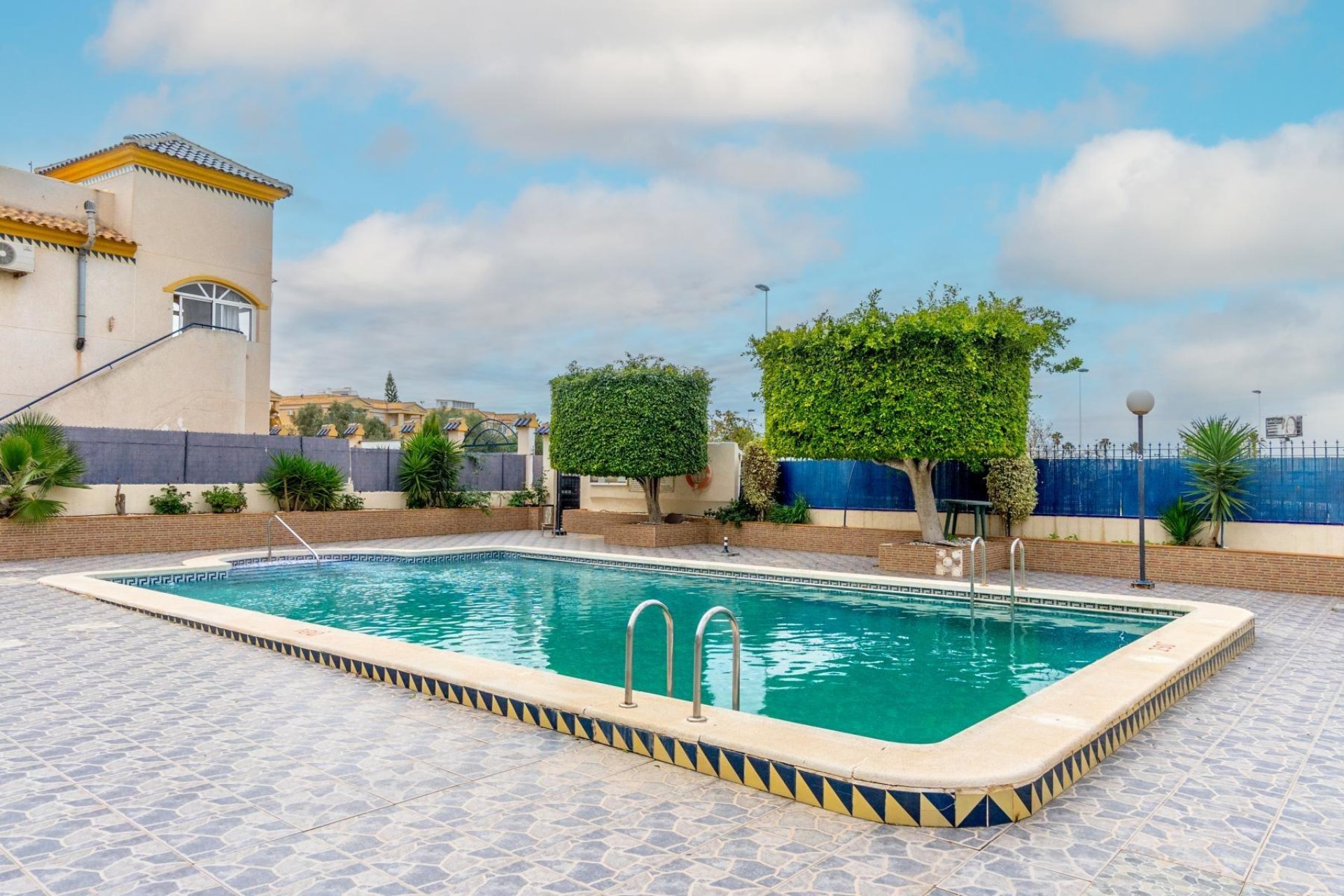 Revente - Planta baja - Torrevieja - El molino