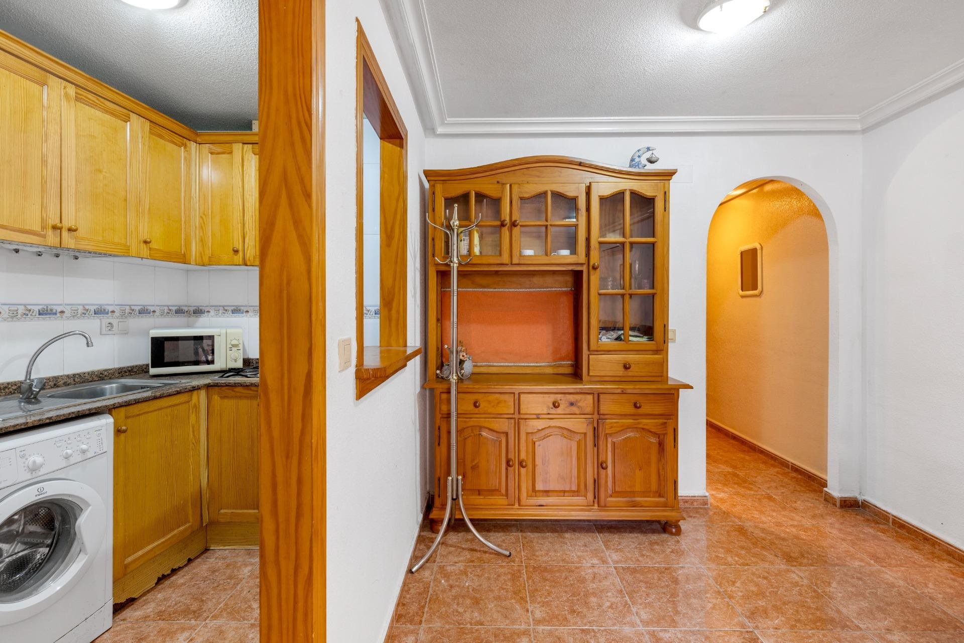 Revente - Planta baja - Torrevieja - Estacion de autobuses