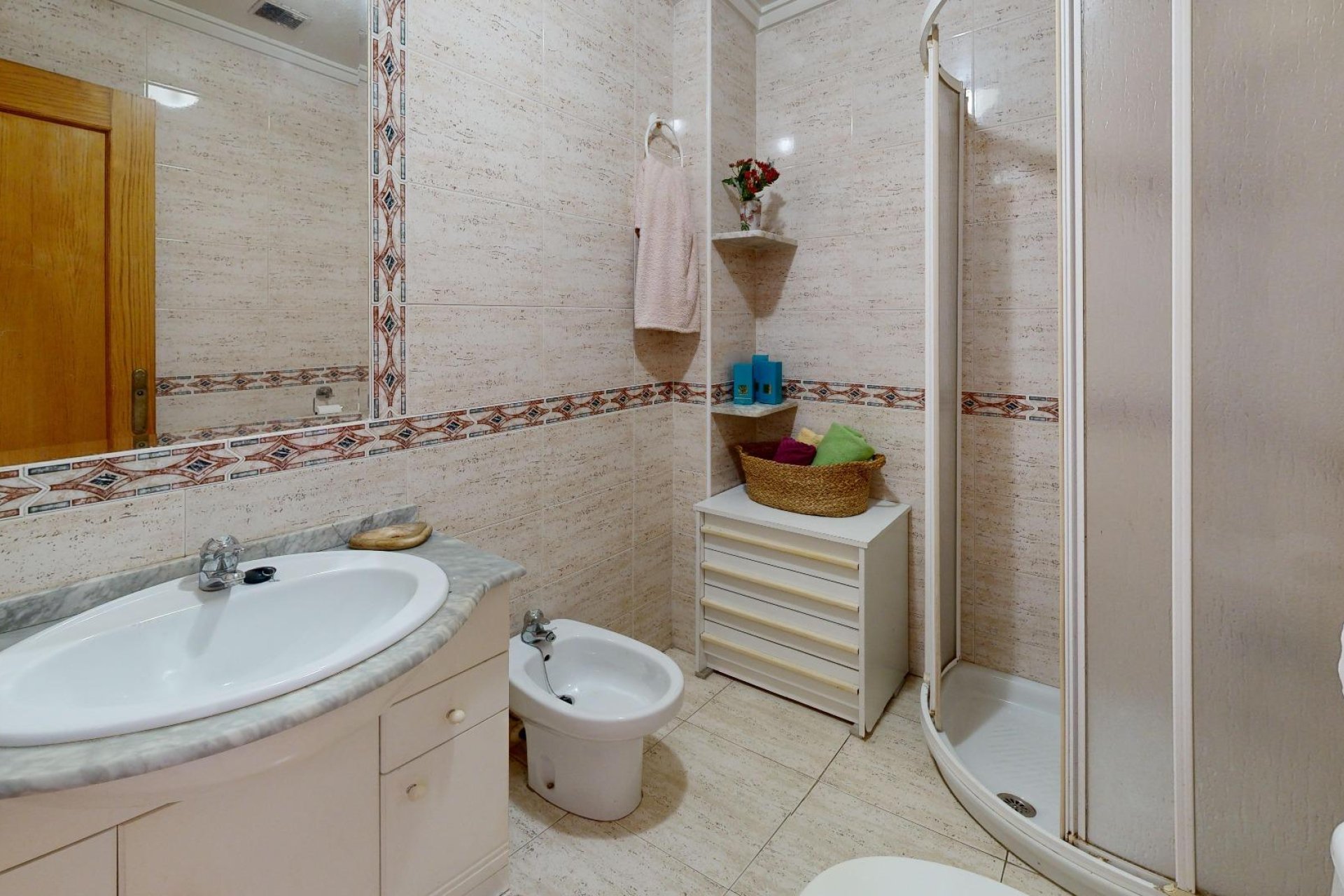 Revente - Planta baja - Torrevieja - Estacion de autobuses