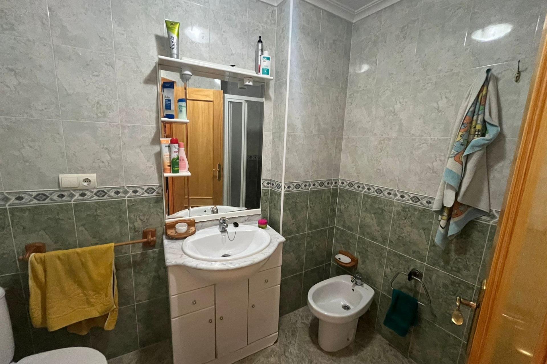 Revente - Planta baja - Torrevieja - La Mata