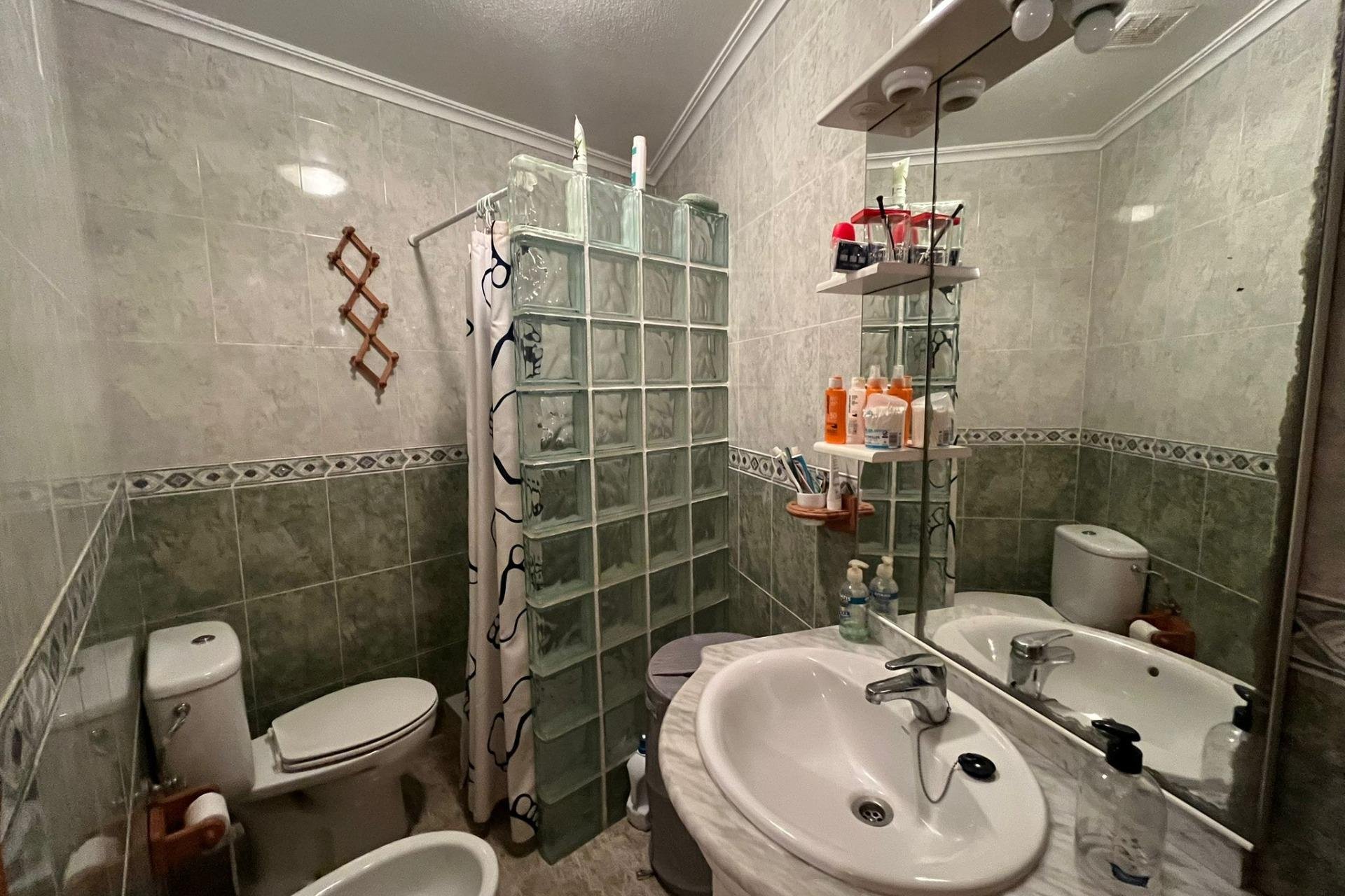 Revente - Planta baja - Torrevieja - La Mata