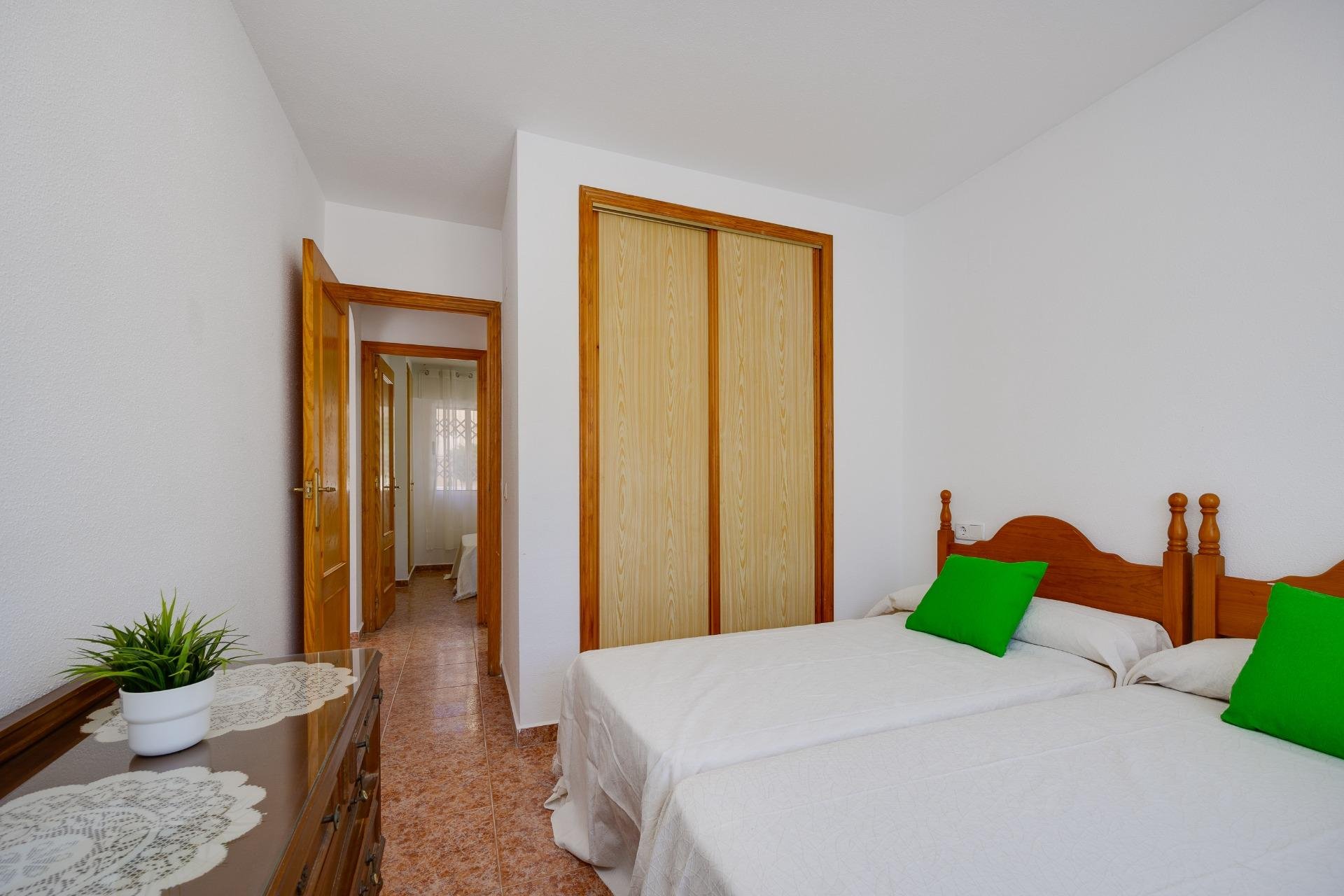 Revente - Planta baja - Torrevieja - Playa de los Locos