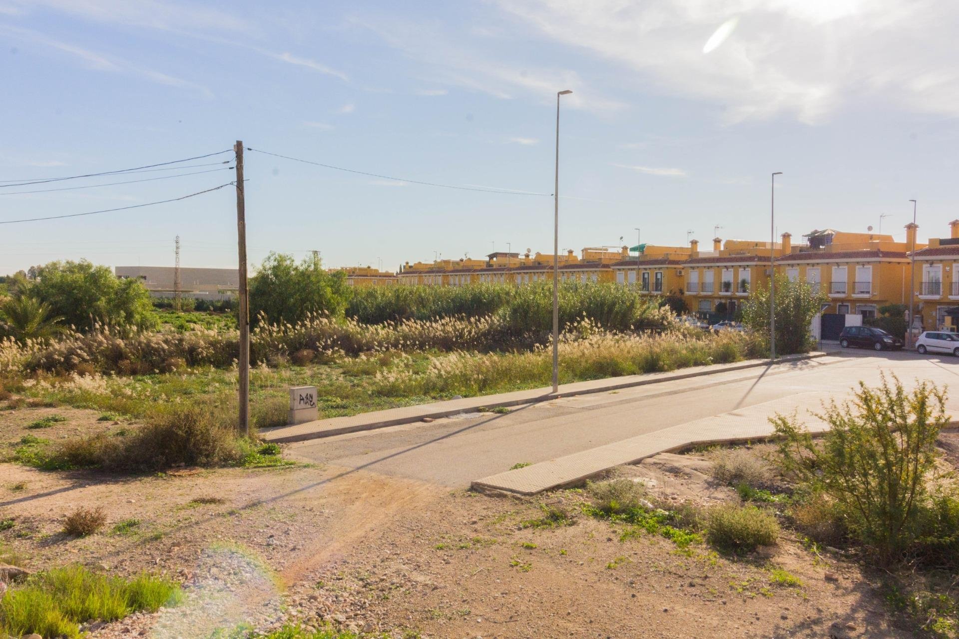 Revente - Terreno urbano - Callosa de Segura - Monsina