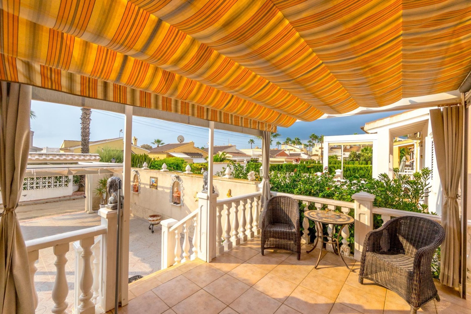 Revente - Villa - Orihuela Costa - Punta Prima