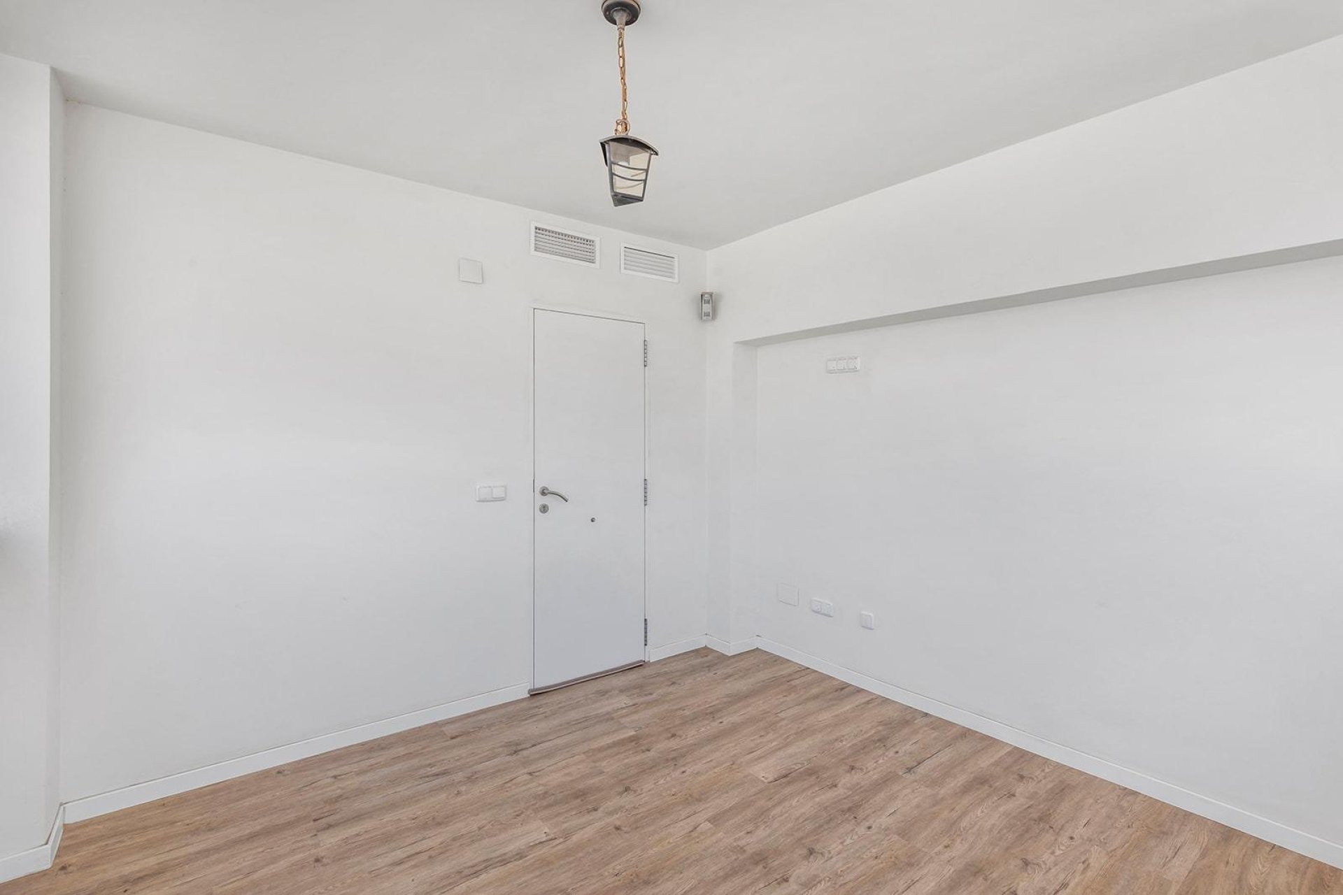 Revente - Villa - Torrevieja - Aguas Nuevas