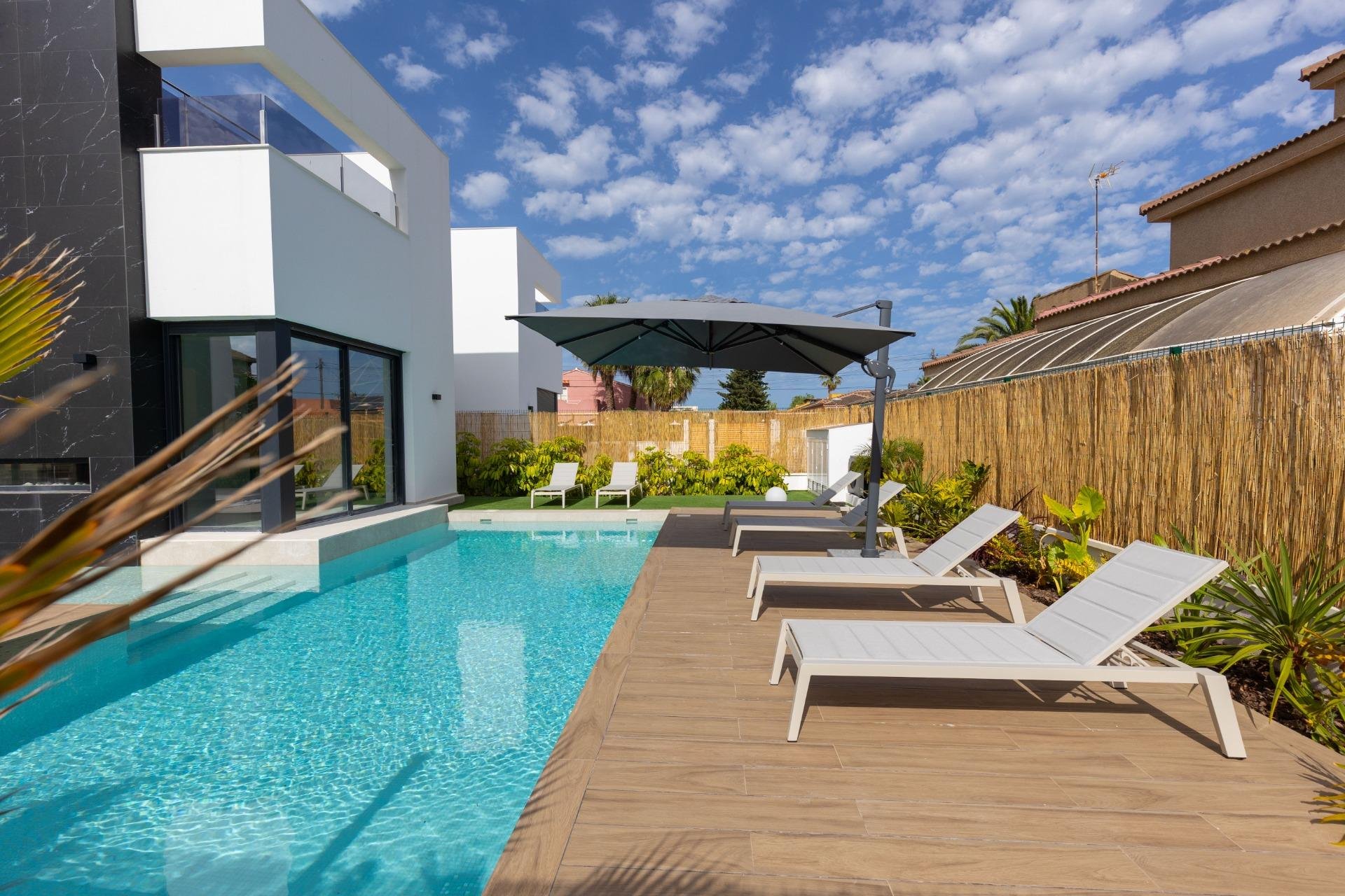 Revente - Villa - Torrevieja - Torreta florida