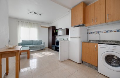 Study - Resale - Torrevieja - Centro