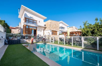 Villa de Lujo - Resale - Ciudad quesada - 5282