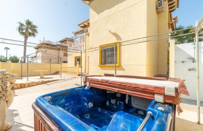 Villa - Resale - Orihuela Costa - La Zenia