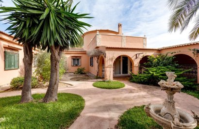 Villa - Resale - Torrevieja - San luis