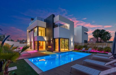 Villa - Resale - Torrevieja - Torreta florida