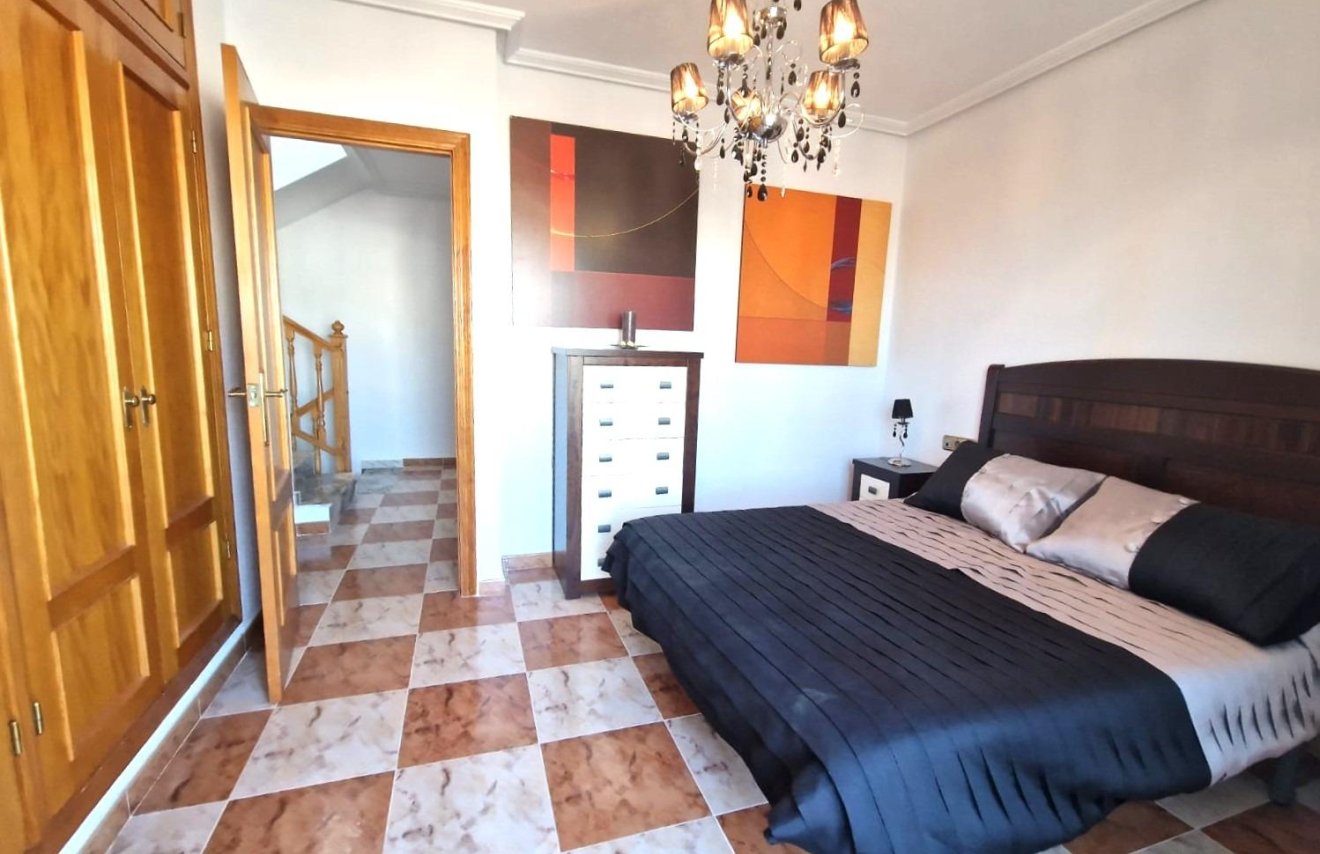 Reventa - Casa Tipo Dúplex - Orihuela Costa - Montezenia