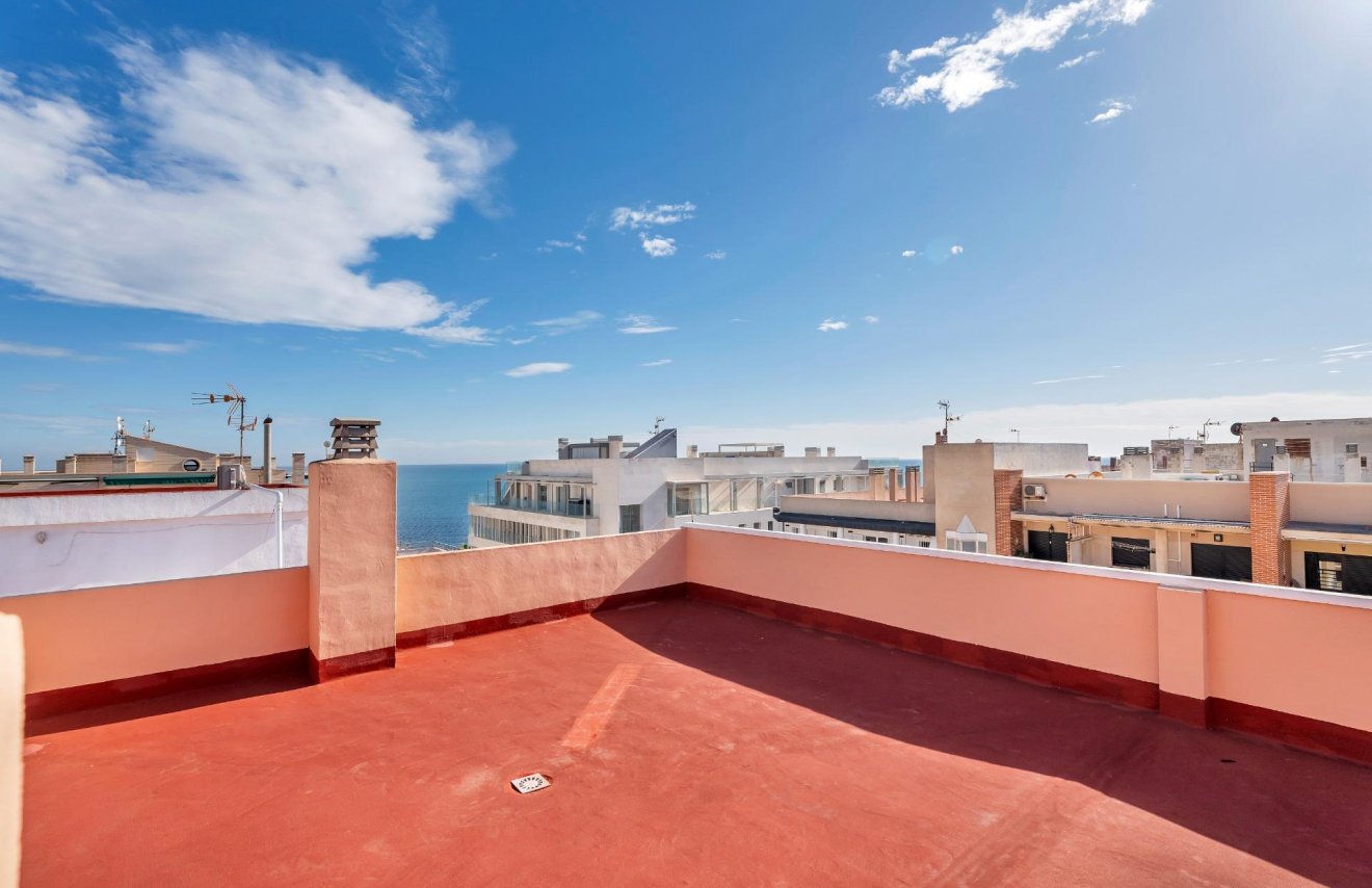 Resale - Apartamento - Torrevieja - Playa del Cura