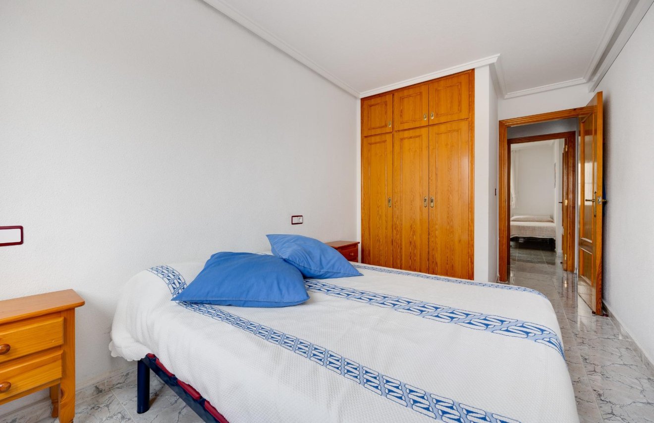 Reventa - Apartamento - Torrevieja - Playa del Cura