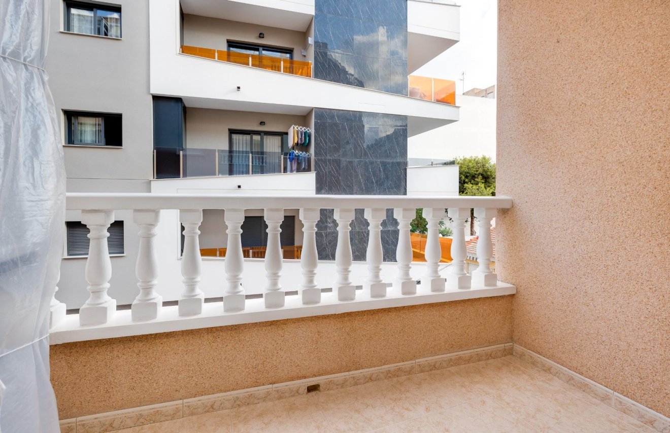 Reventa - Apartamento - Torrevieja - Playa del Cura