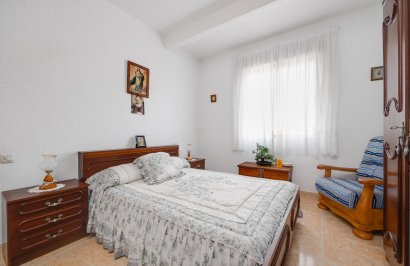 Resale - Apartamento - Torrevieja - Playa del Cura