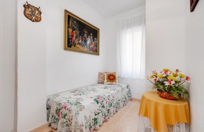 Resale - Apartamento - Torrevieja - Playa del Cura