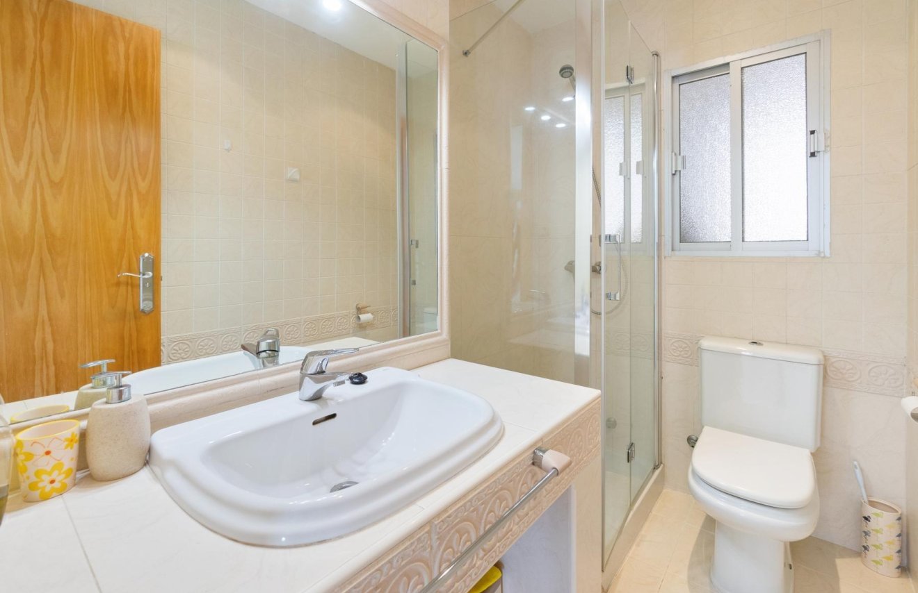 Reventa - Apartamento - Torrevieja - Playa del Cura