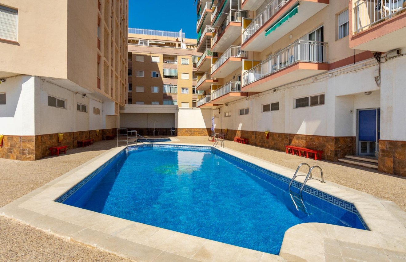 Revente - Apartamento - Torrevieja - Playa del Cura