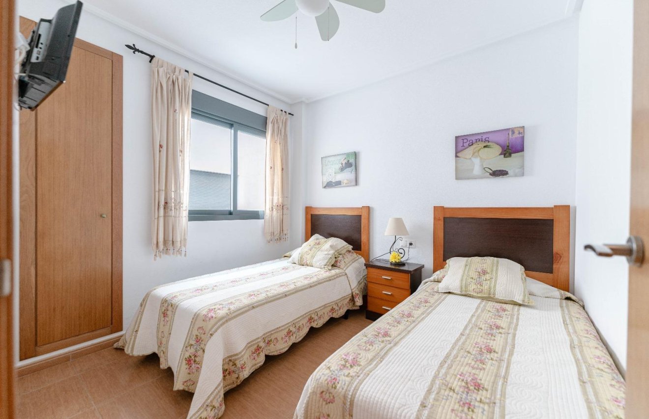 Reventa - Apartamento - Torrevieja - Playa del Cura