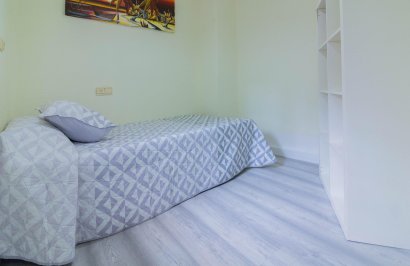 Resale - Casa - Orihuela - Zona Centro