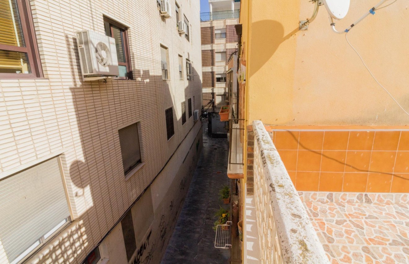 Resale - Casa - Orihuela - Zona Centro