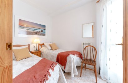 Resale - Apartamento - Torrevieja - Playa del Cura