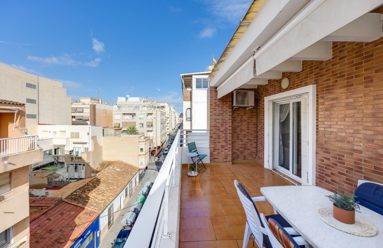 Resale - Penthouse - Torrevieja - Paseo maritimo