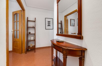 Resale - Penthouse - Torrevieja - Paseo maritimo