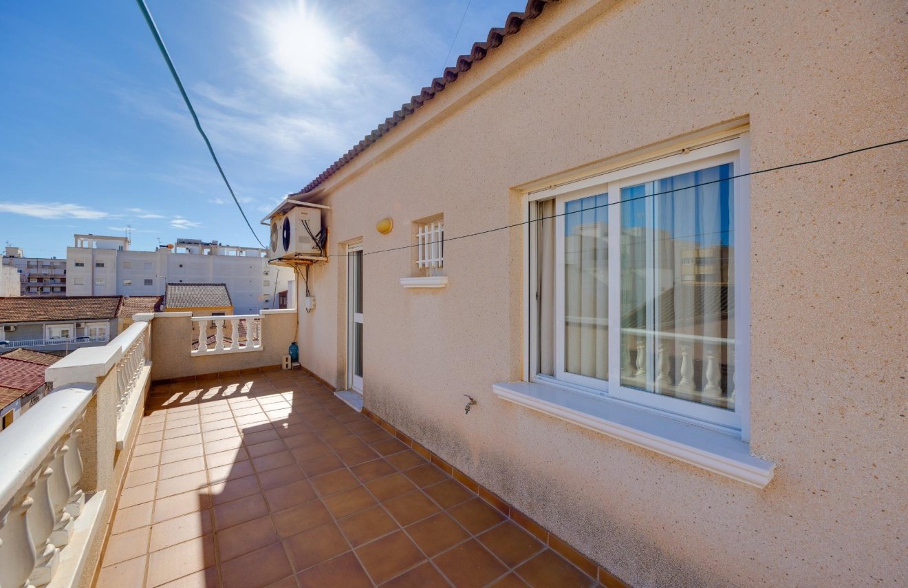 Resale - Townhouse - Torrevieja - Paseo maritimo