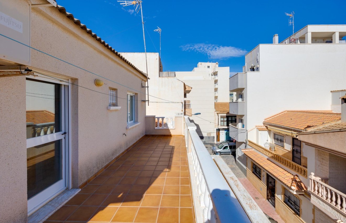 Resale - Townhouse - Torrevieja - Paseo maritimo