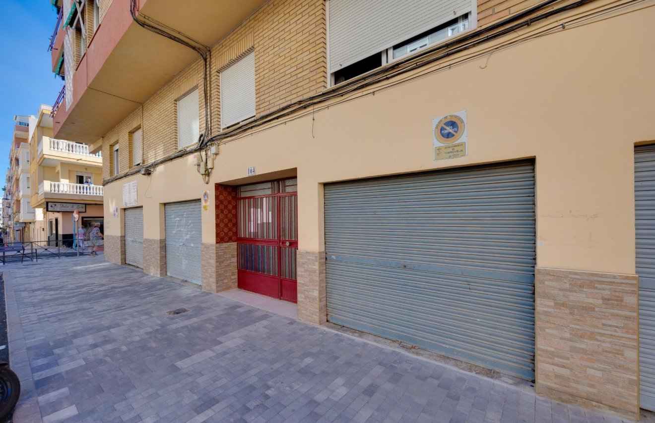 Resale - Townhouse - Torrevieja - Paseo maritimo