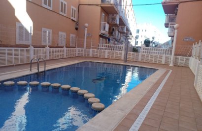 Resale - Apartamento - Torrevieja - La Mata pueblo