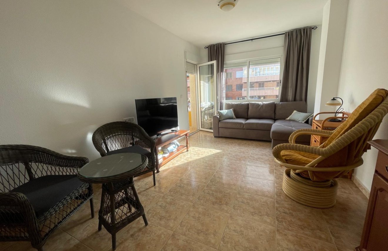 Reventa - Apartamento - Torrevieja - Acequion