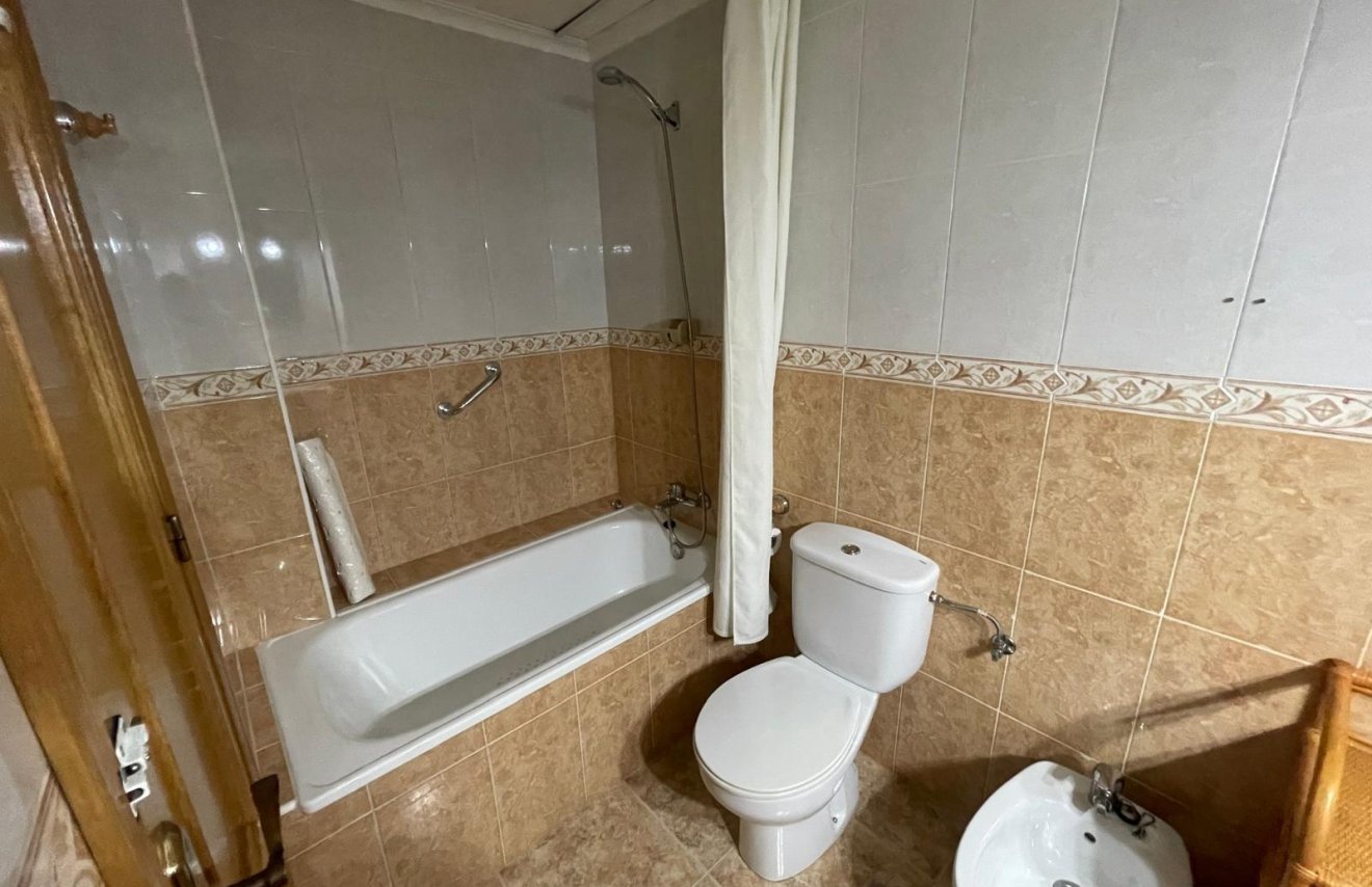 Reventa - Apartamento - Torrevieja - Acequion