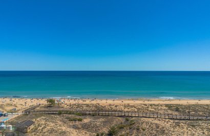 Reventa - Planta baja - Torrevieja - La Mata