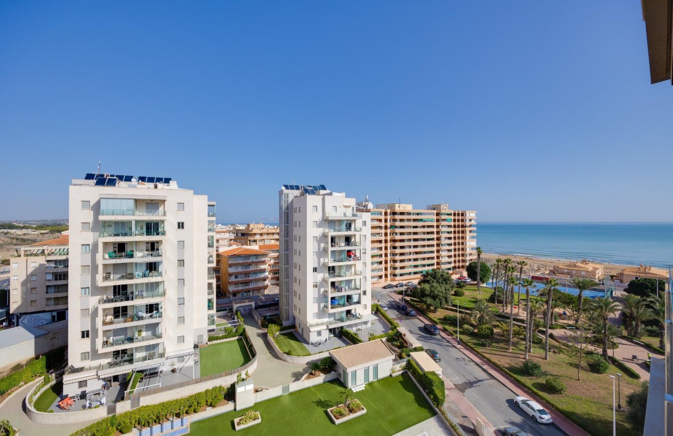 Resale - Apartamento - Torrevieja - La Mata