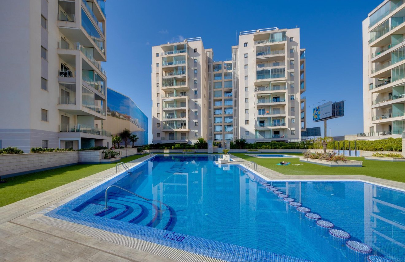 Resale - Apartamento - Torrevieja - La Mata