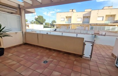 Resale - Casa Tipo Dúplex - Los Montesinos - La herrada