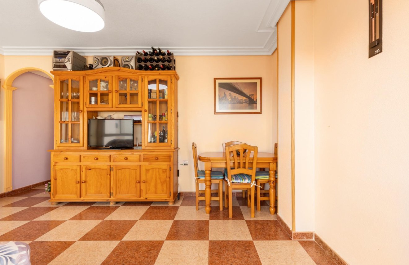 Resale - Apartamento - Torrevieja - La Mata