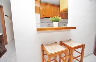 Resale - Apartamento - Torrevieja - Playa del Cura