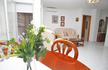 Resale - Apartamento - Torrevieja - Playa del Cura