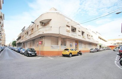 Resale - Apartamento - Torrevieja - Playa del Cura