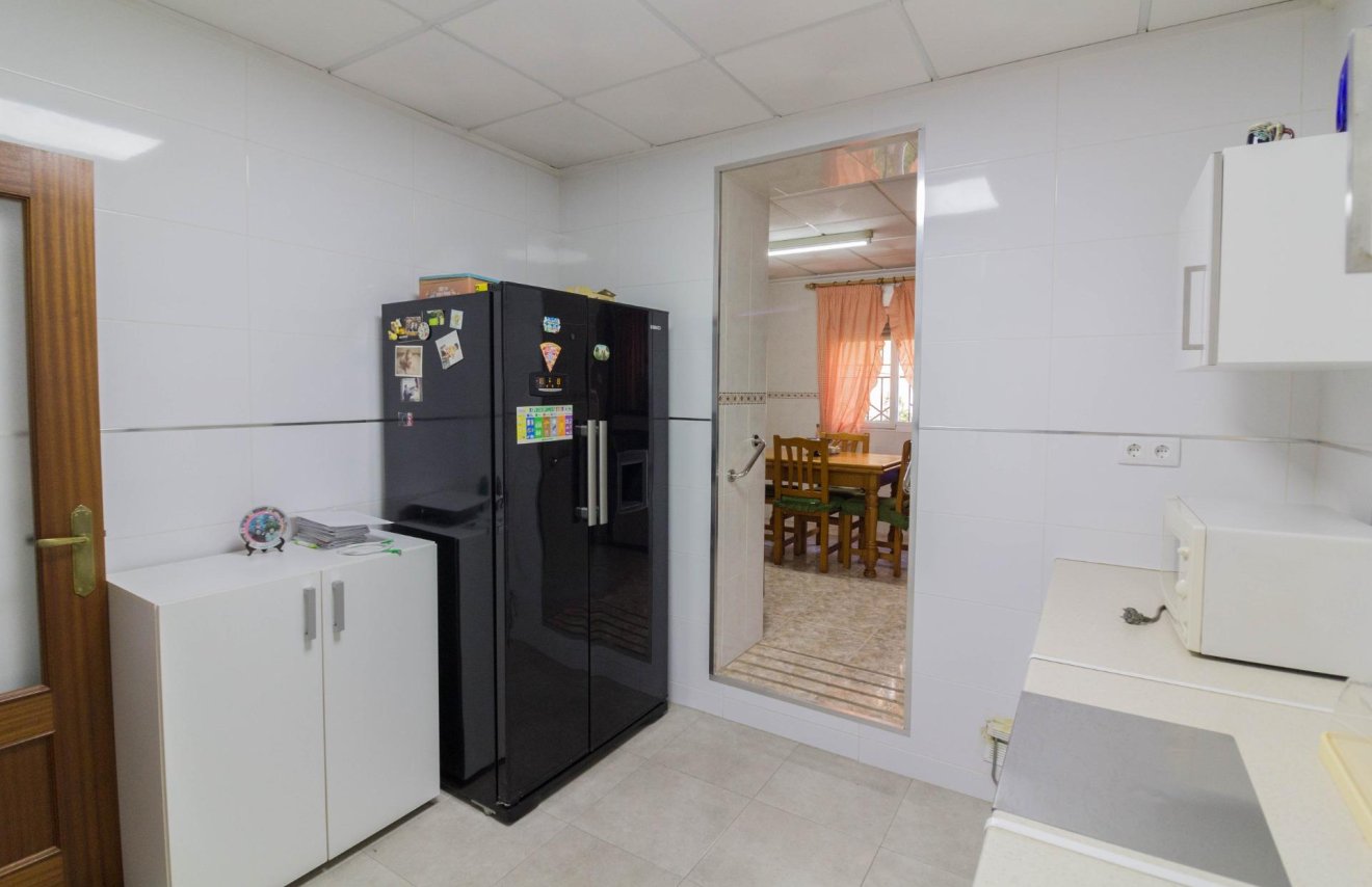 Resale - Casa - Orihuela - Zona Centro