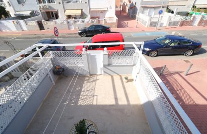 Resale - Townhouse - Torrevieja - Playa de los Naufragos